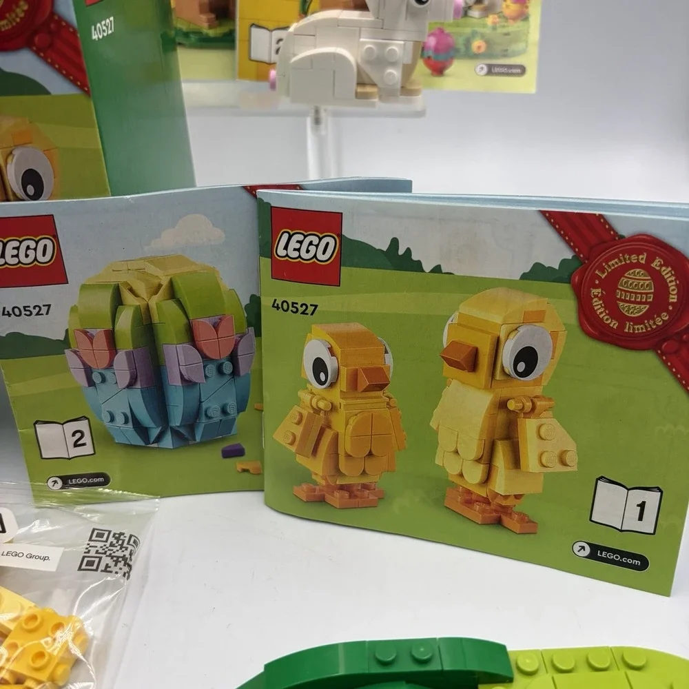 LEGO Easter Sets 40523 & 40527 Easter Rabbits & Easter Chicks Open And Assembled